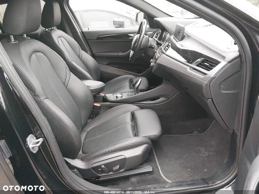 BMW X2 - 6