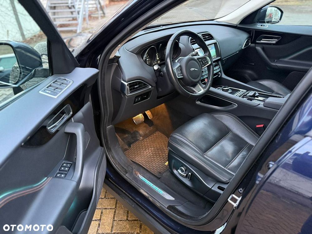 Jaguar F-Pace 2.0 i4D AWD Portfolio - 6