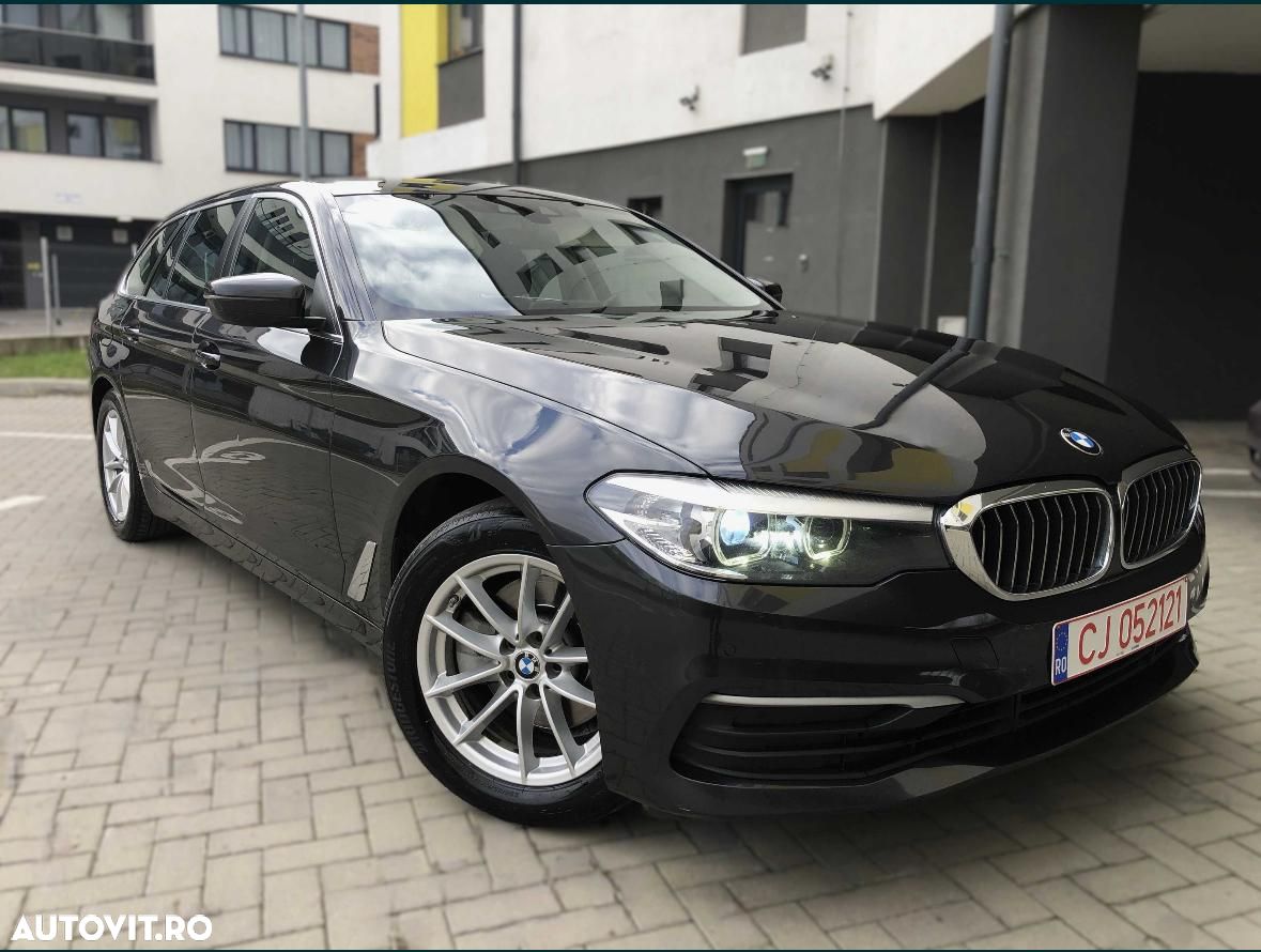 BMW Seria 5 520d Touring Aut. Luxury Line - 1