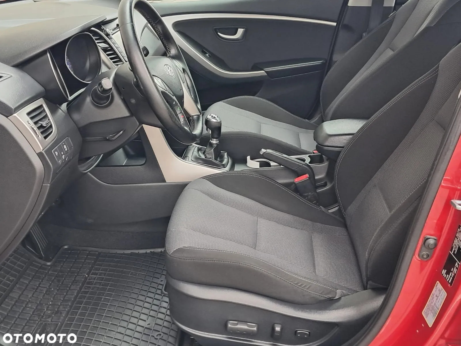 Hyundai i30 blue 1.4 YES Gold - 25