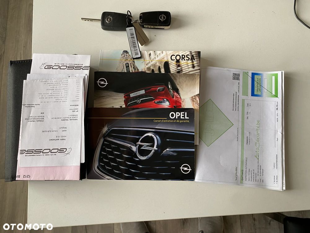 Opel Corsa 1.4 Cosmo - 15