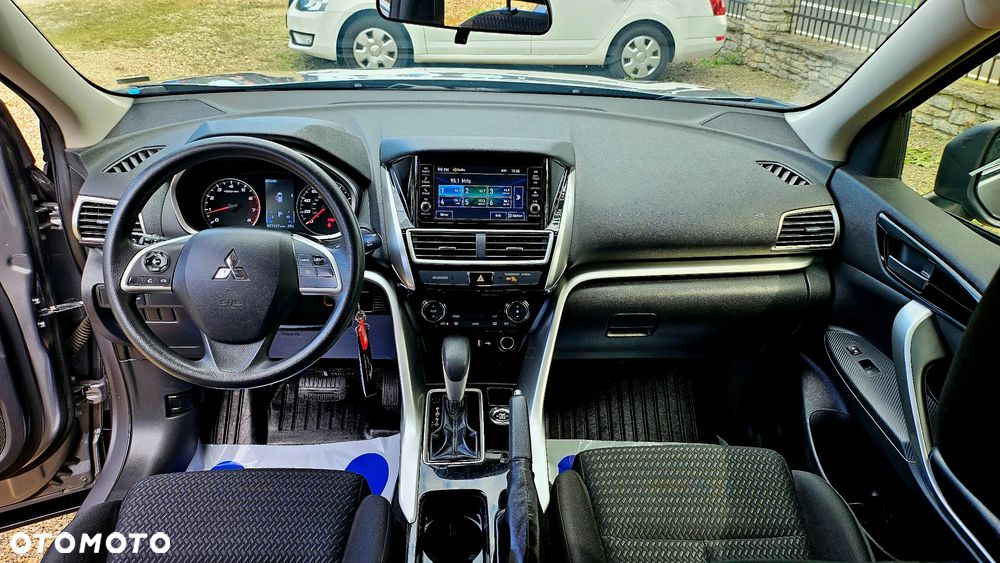 Mitsubishi Eclipse Cross 1.5 T-MIVEC (ClearTec) CVT 4WD Active+ - 33