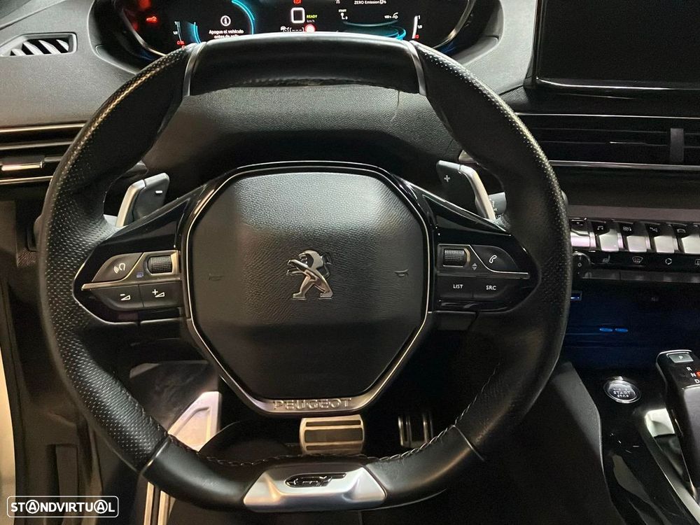 Peugeot 3008 1.6 Hybrid4 GT Pack e-EAT8 - 12