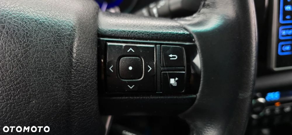 Toyota Hilux 2.4 D-4D Double Cab Selection 4x4 - 32