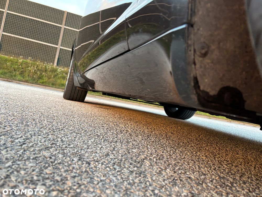 Jaguar XF 2.2 D Premium Luxury - 29