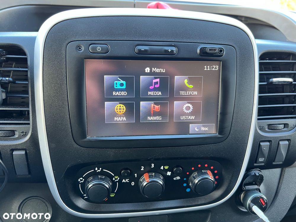 Renault Trafic - 18