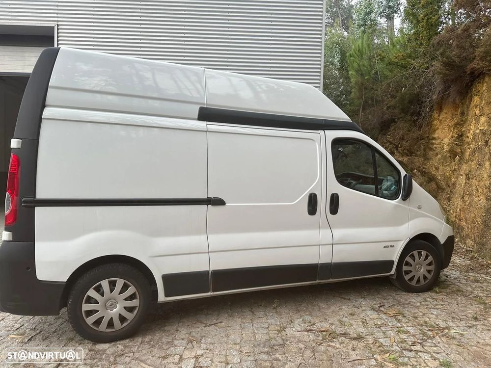 Renault Traffic - 3