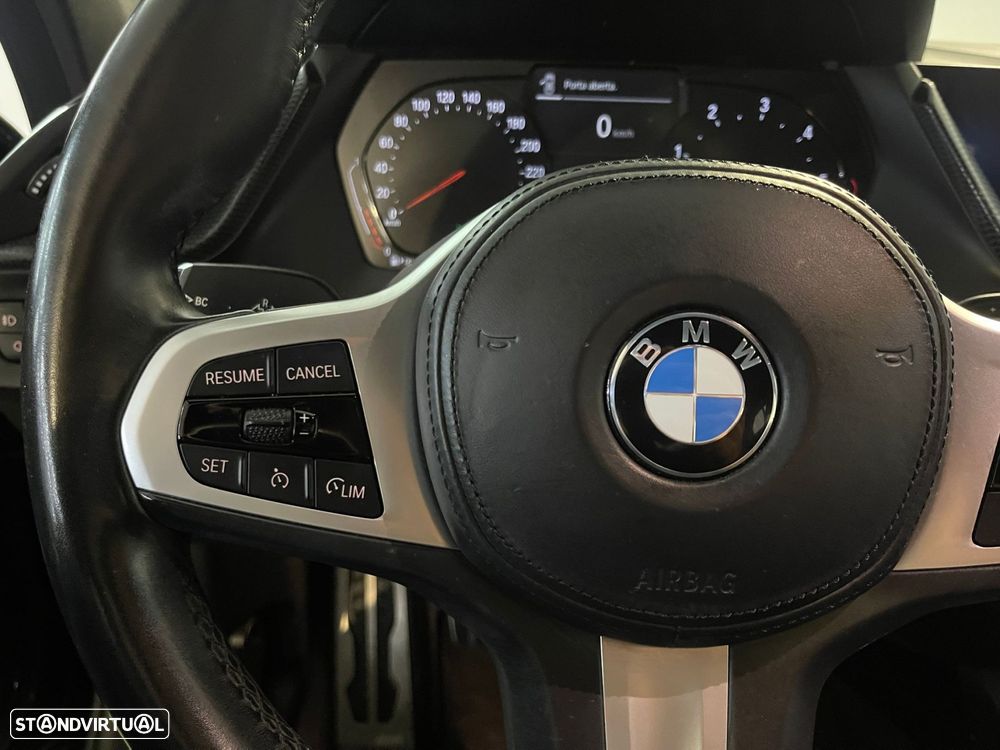 BMW 116 d Pack Desportivo M - 17