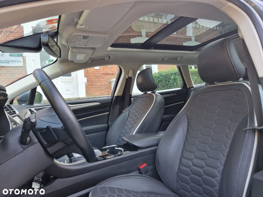 Ford Mondeo - 21