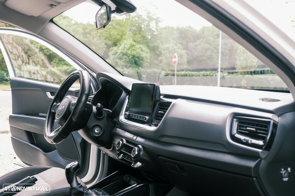 Kia Stonic 1.0 T-GDI Wave - 24
