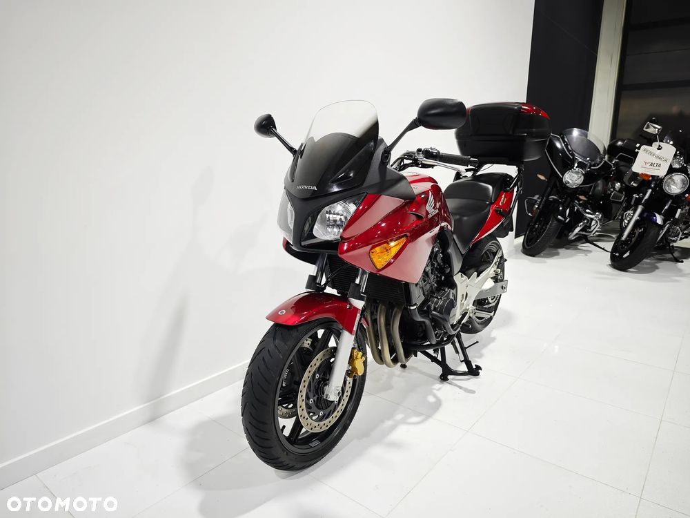 Honda CBF - 15