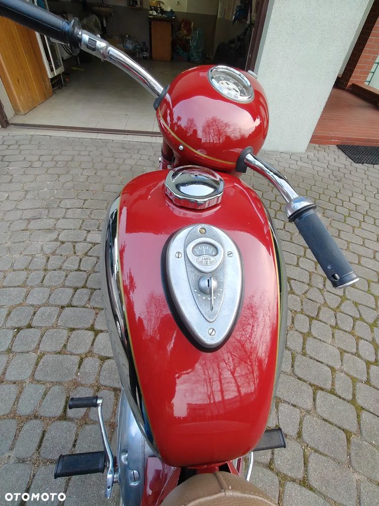Jawa 250 - 4