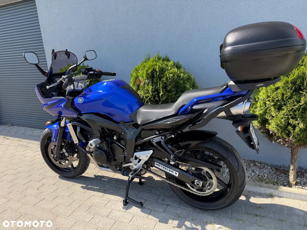 Yamaha FZ - 7
