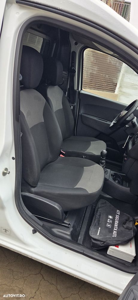 Dacia Dokker 1.5 Blue dCi Laureate - 11