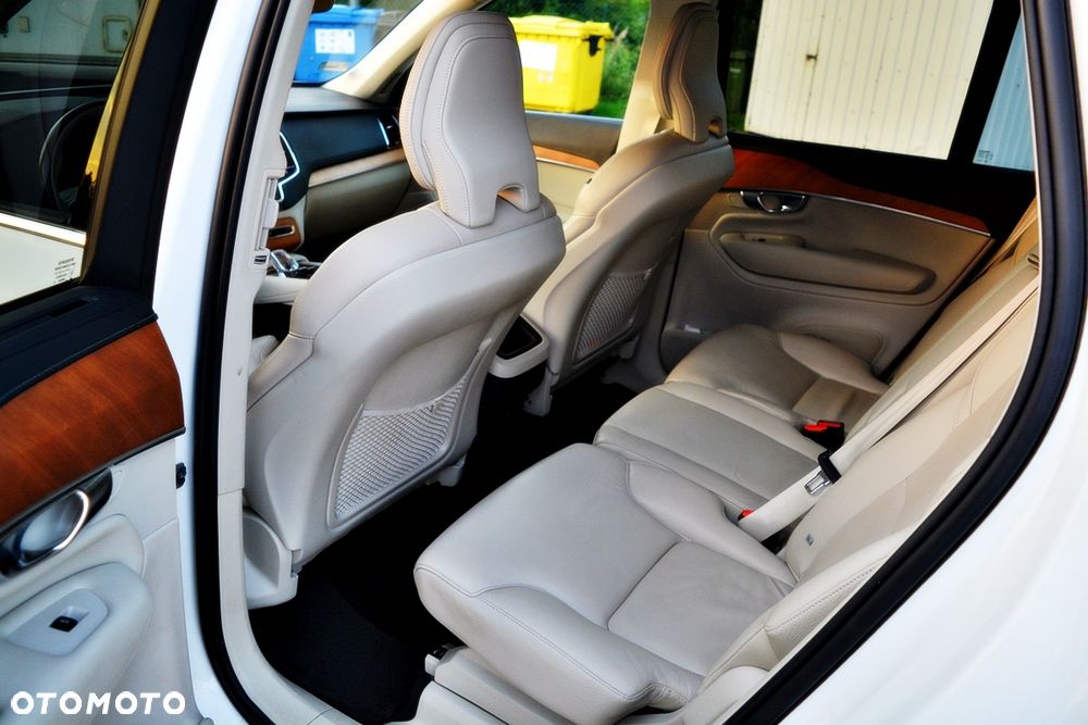 Volvo XC 90 B5 D AWD Inscription 7os - 25