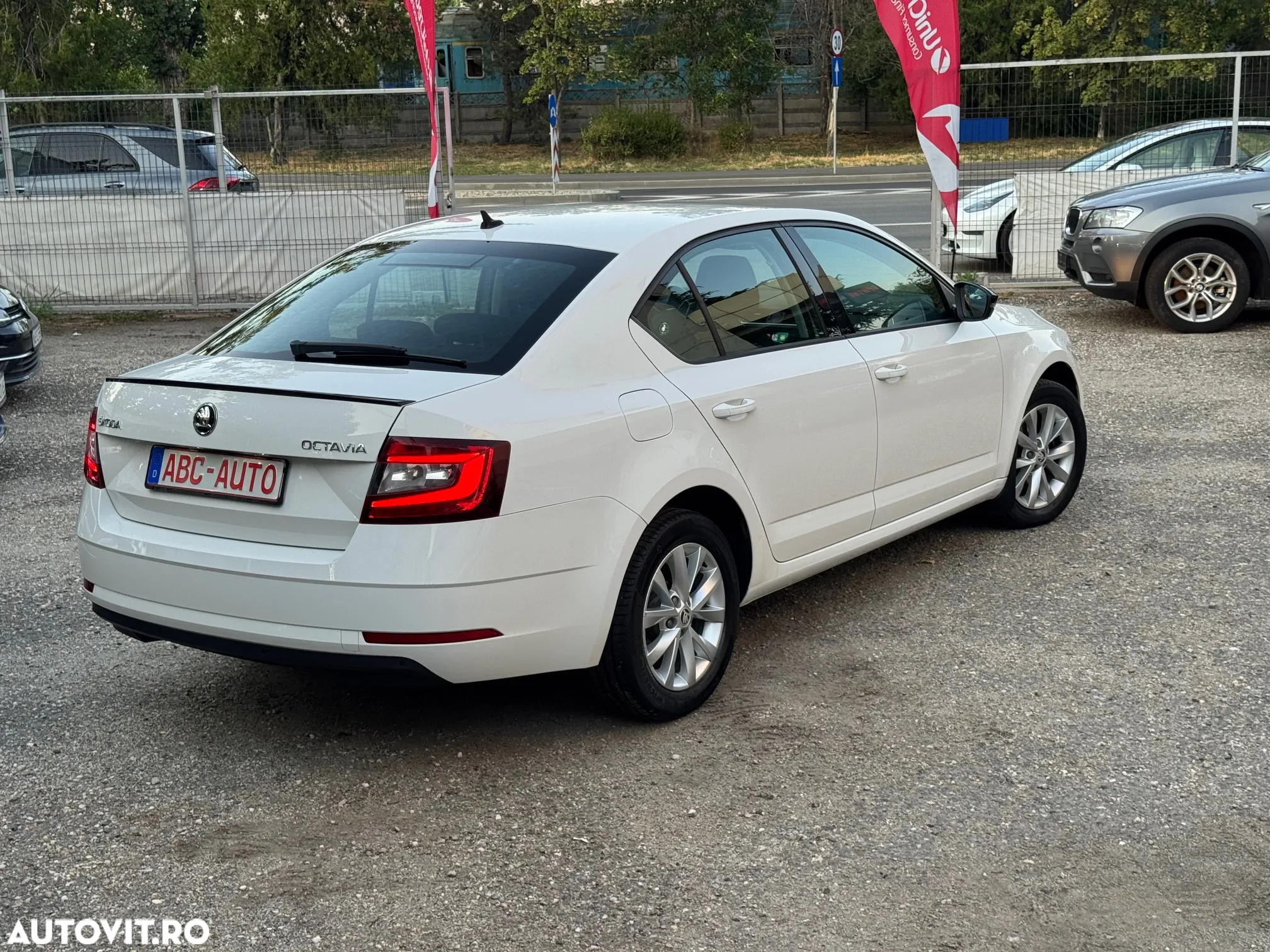 Skoda Octavia - 7
