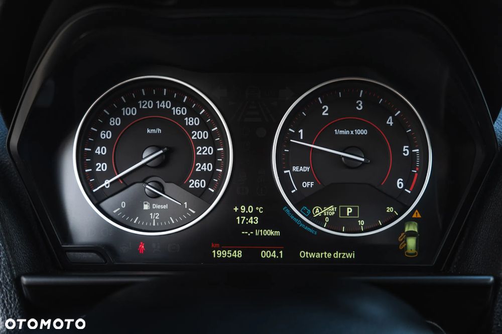 BMW Seria 1 125d - 34