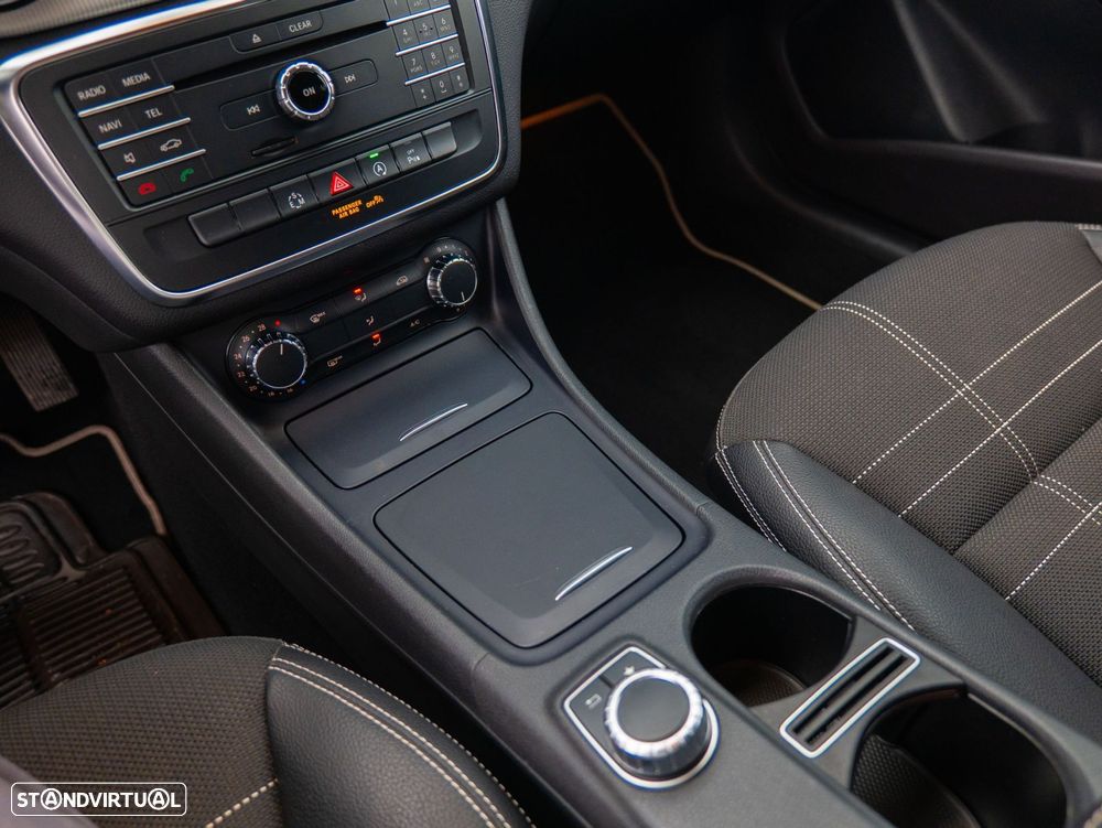 Mercedes-Benz CLA 200 d Shooting Brake Urban Aut. - 21