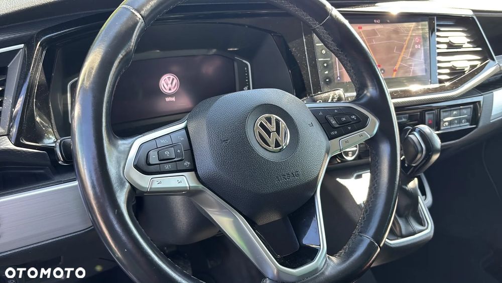 Volkswagen Multivan - 14