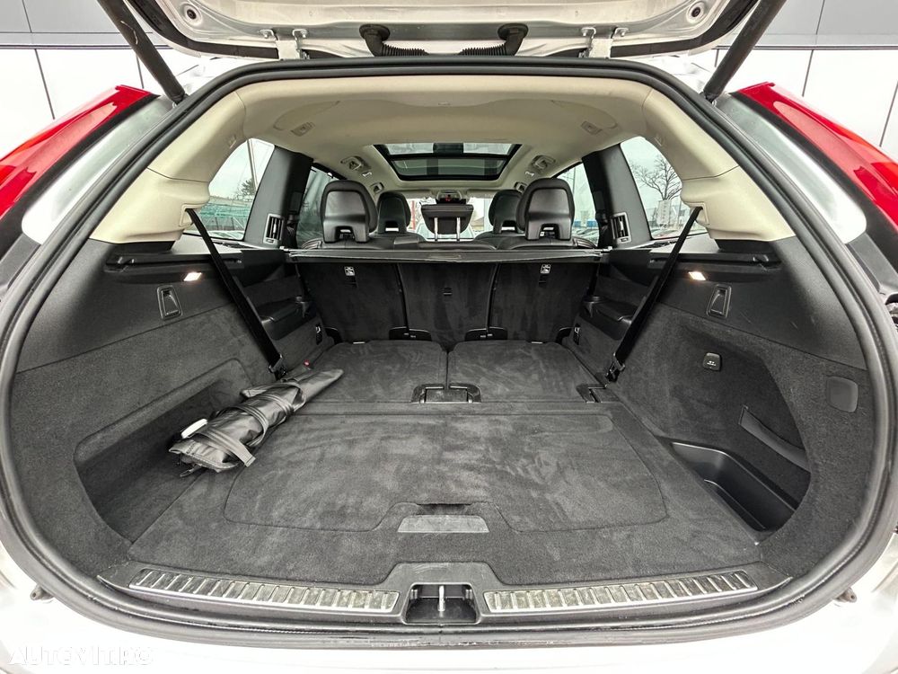 Volvo XC 90 Recharge T8 eAWD Inscription Expression - 34