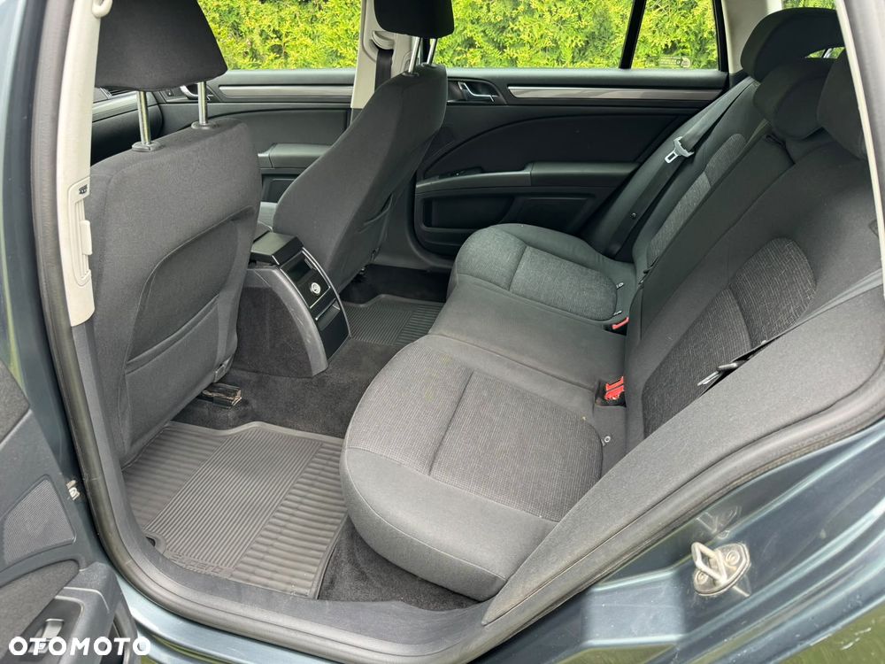 Skoda Superb 2.0 TDI Ambition - 21
