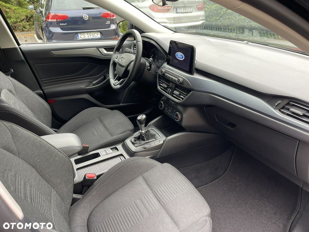 Ford Focus - 29
