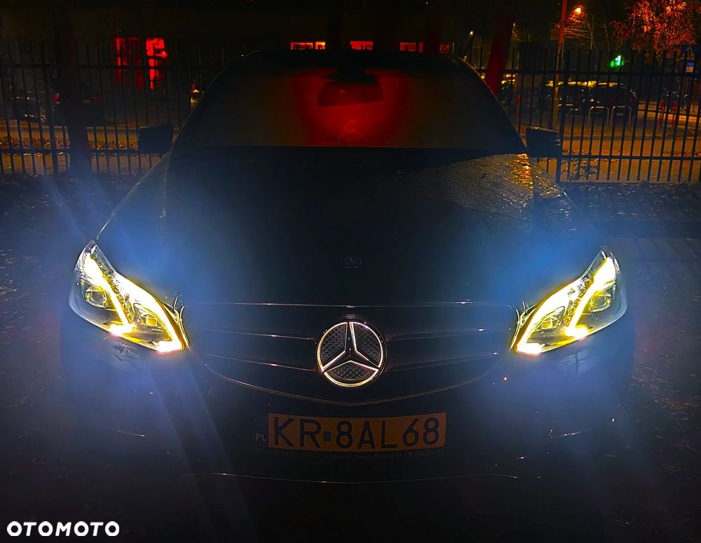 Mercedes-Benz Klasa E 250 Elegance - 1