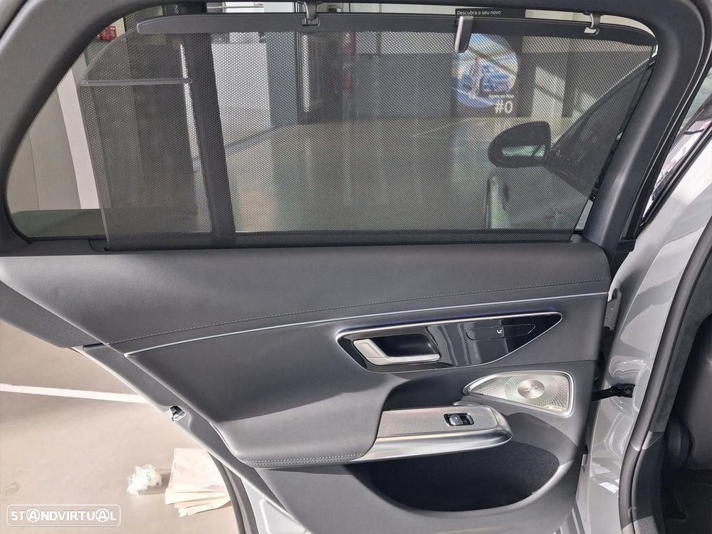 Mercedes-Benz E 53 AMG Hybrid 4Matic+ - 18