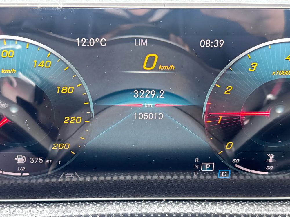 Mercedes-Benz CLA - 10