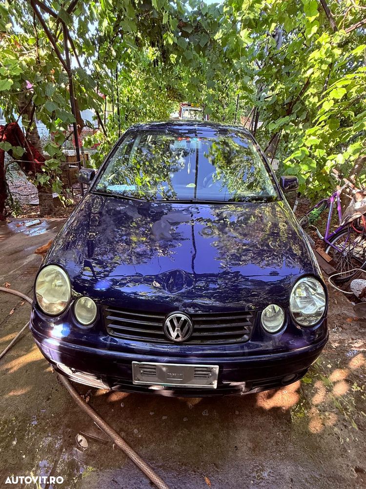 Volkswagen Polo 1.4 TDI Comfortline - 1
