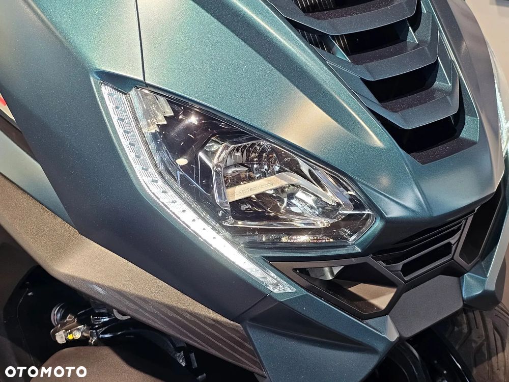 Peugeot Metropolis - 23