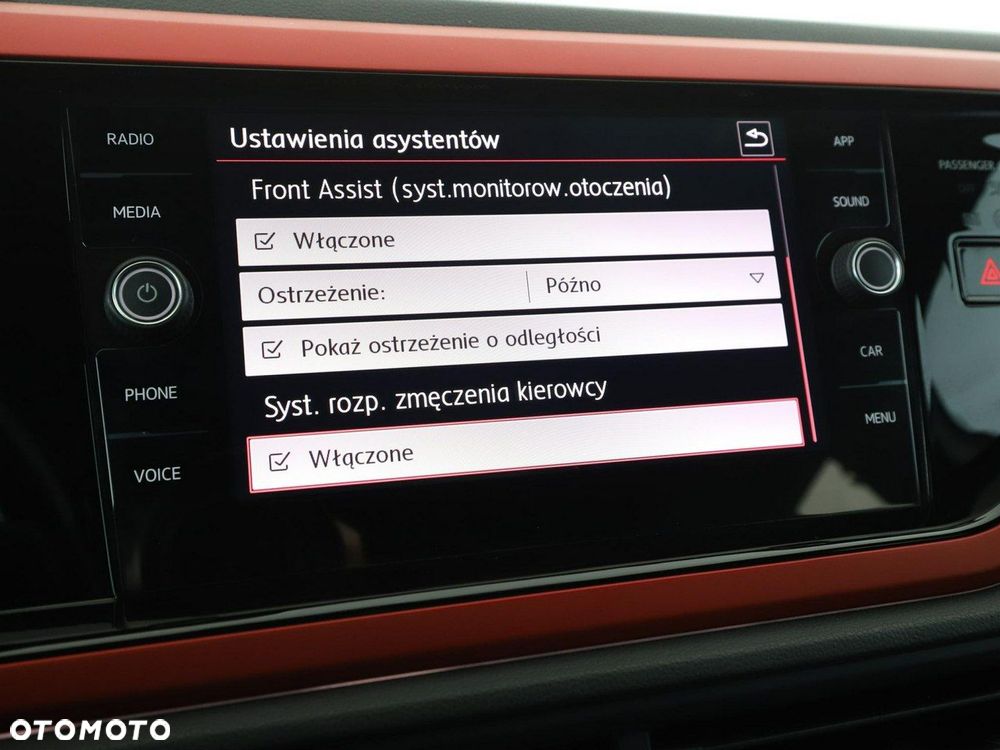 Volkswagen Polo 2.0 TSI DSG GTI - 27