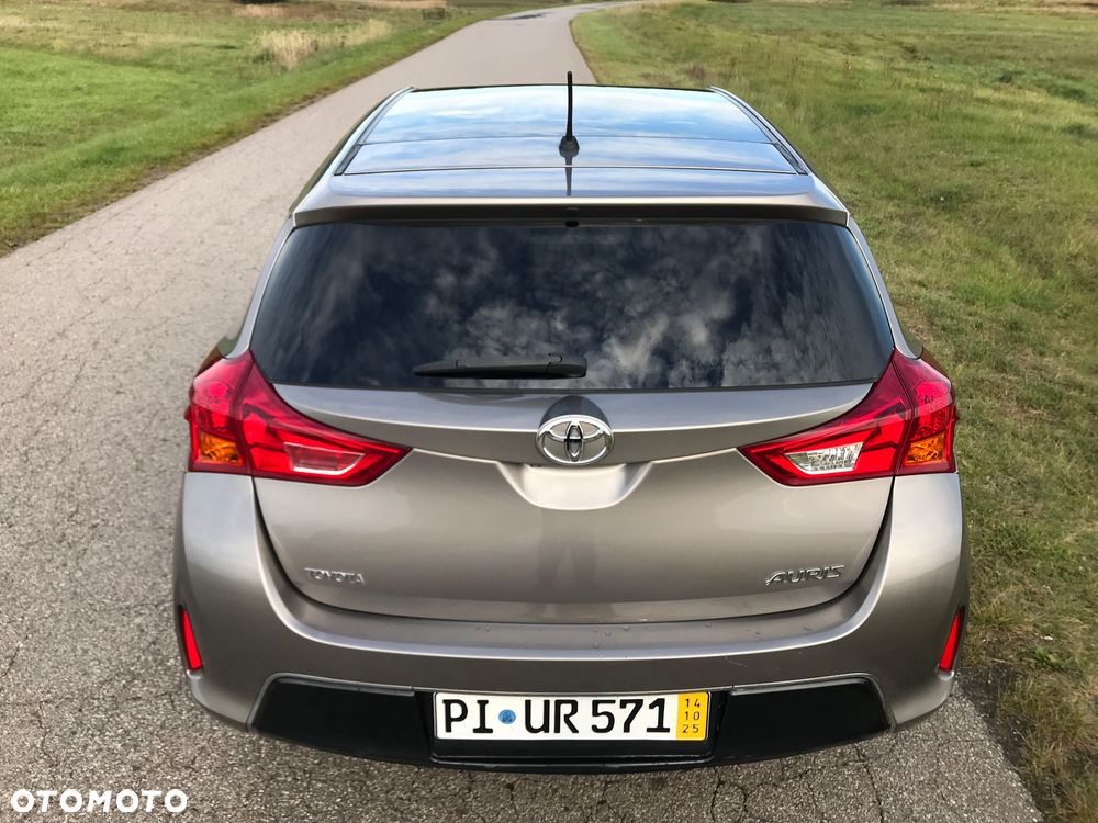 Toyota Auris - 5