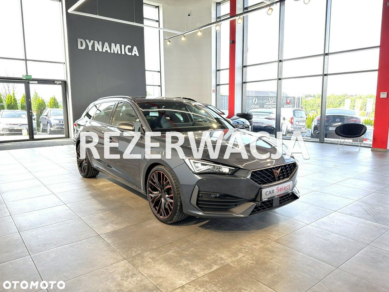 Cupra Leon Sportstourer - 2