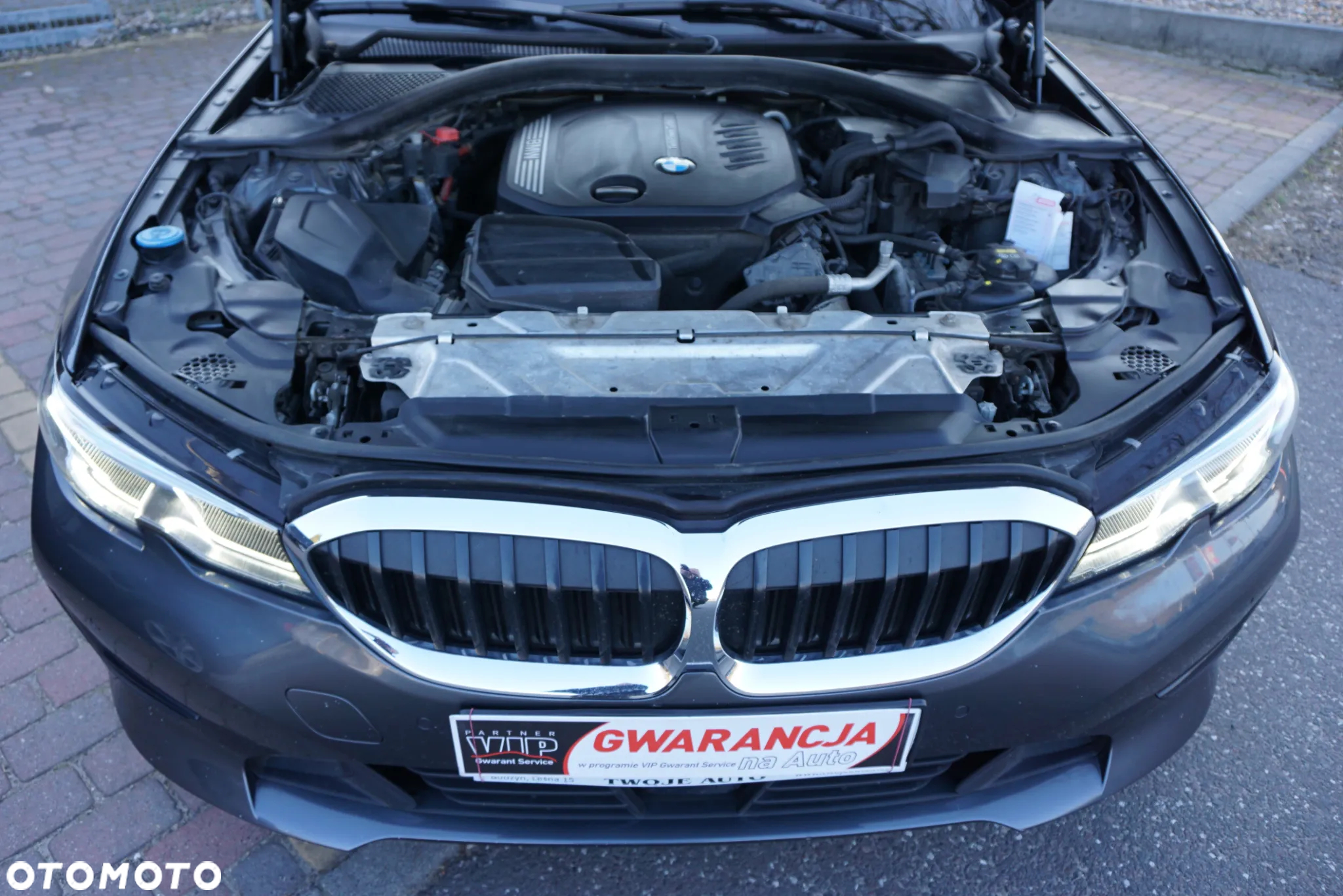BMW Seria 3 320d Touring xDrive Sport Line - 32