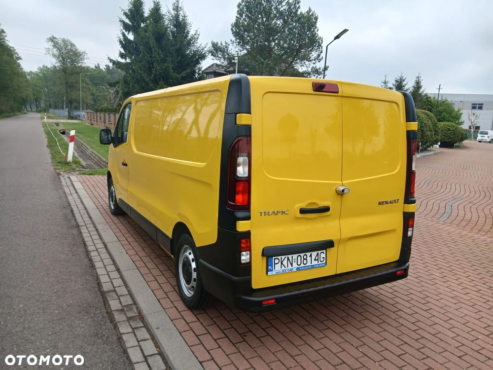 Renault TRAFIC - 4