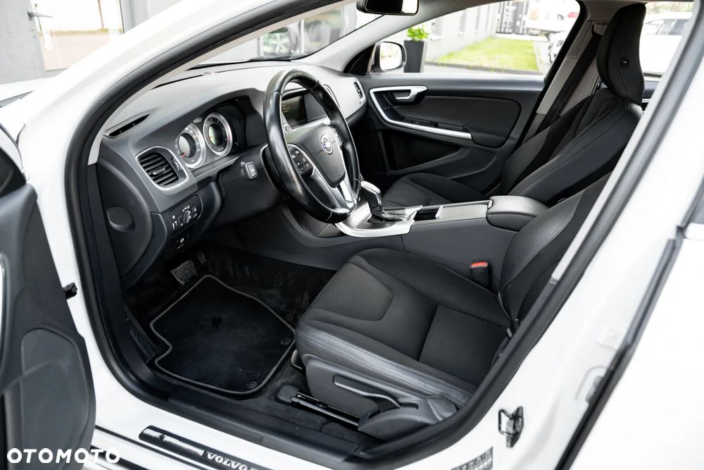 Volvo V60 - 20