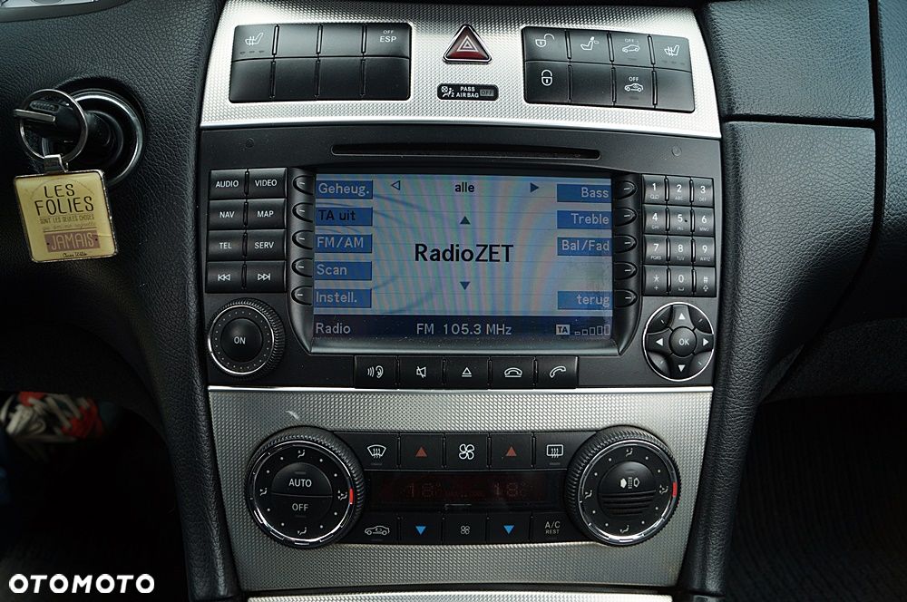 Mercedes-Benz CLK 220 CDI Automatik Avantgarde - 25