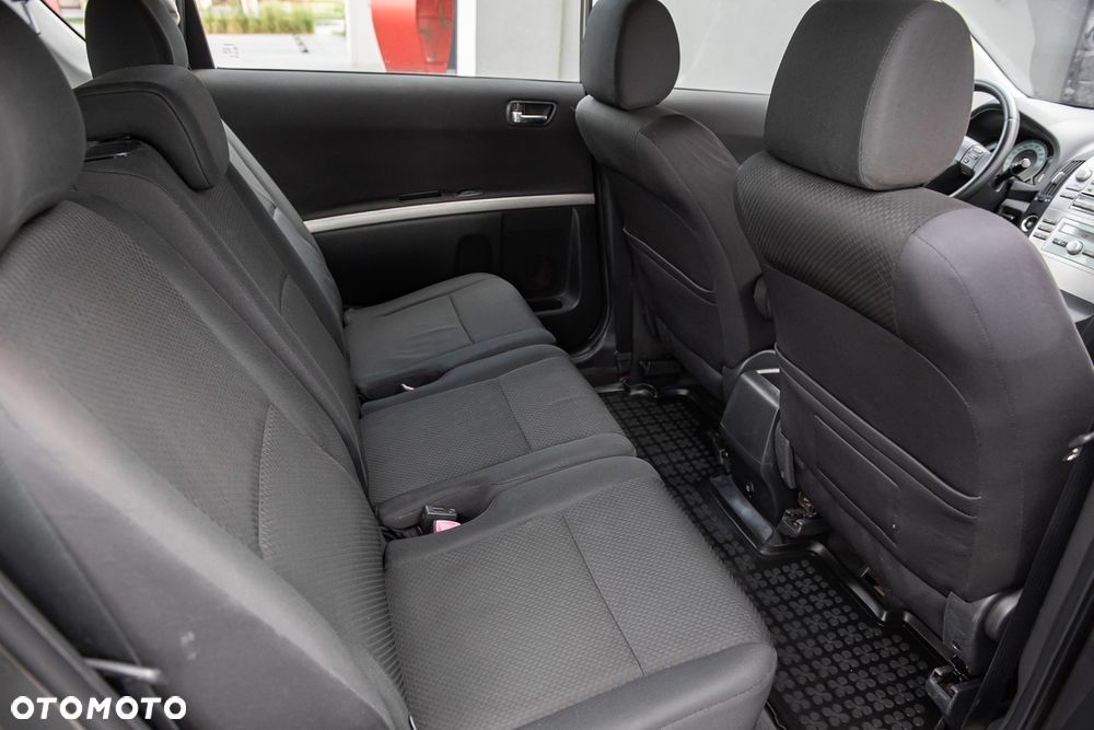 Toyota Corolla Verso 2.0 D-4D - 24