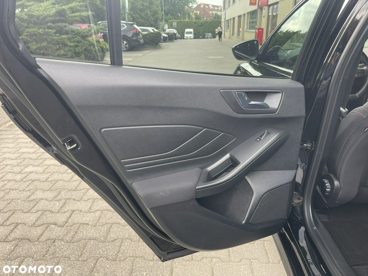 Ford Focus - 25