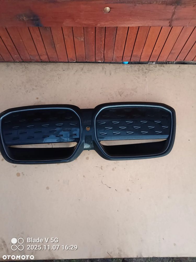 Grill Atrapa BMW iX3