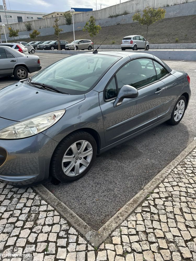 Peugeot 207 CC 1.6 HDi FAP Sport - 2
