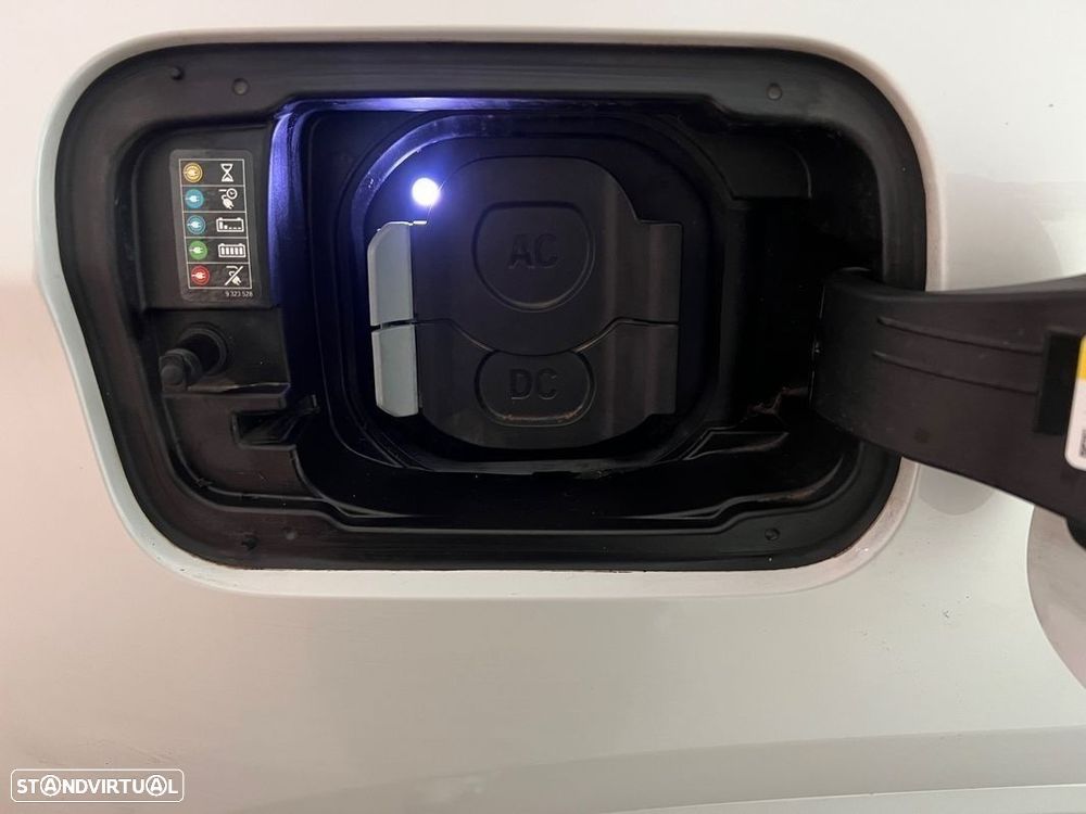 BMW iX3 M Sport Impressive - 40