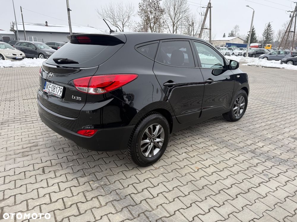 Hyundai ix35 1.6 2WD Fifa World Cup Edition - 10