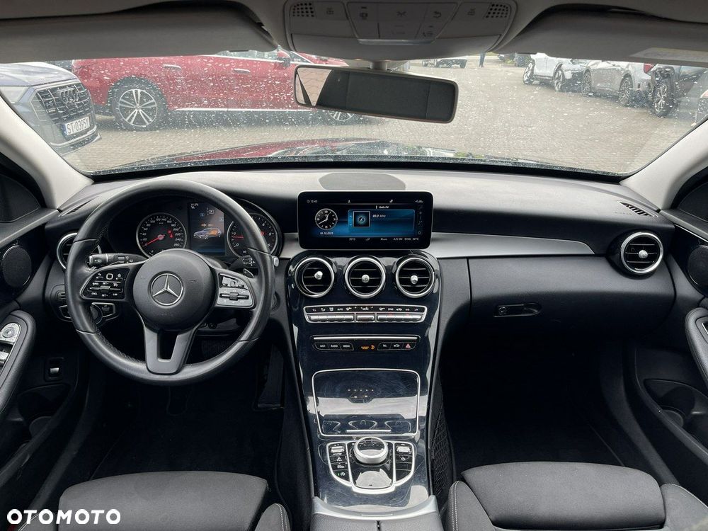 Mercedes-Benz Klasa C 200 d T 9G-TRONIC - 7