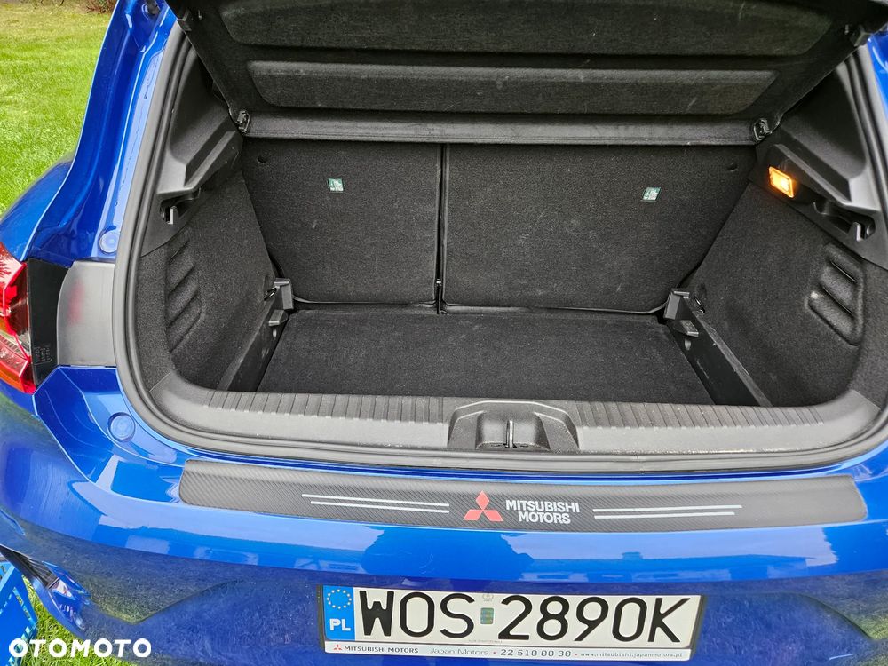 Mitsubishi Colt 1.0T Invite Style Cold - 12