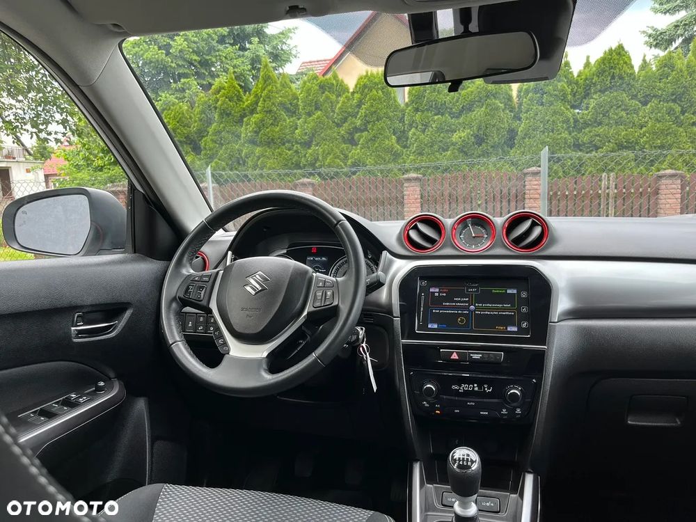 Suzuki Vitara - 21