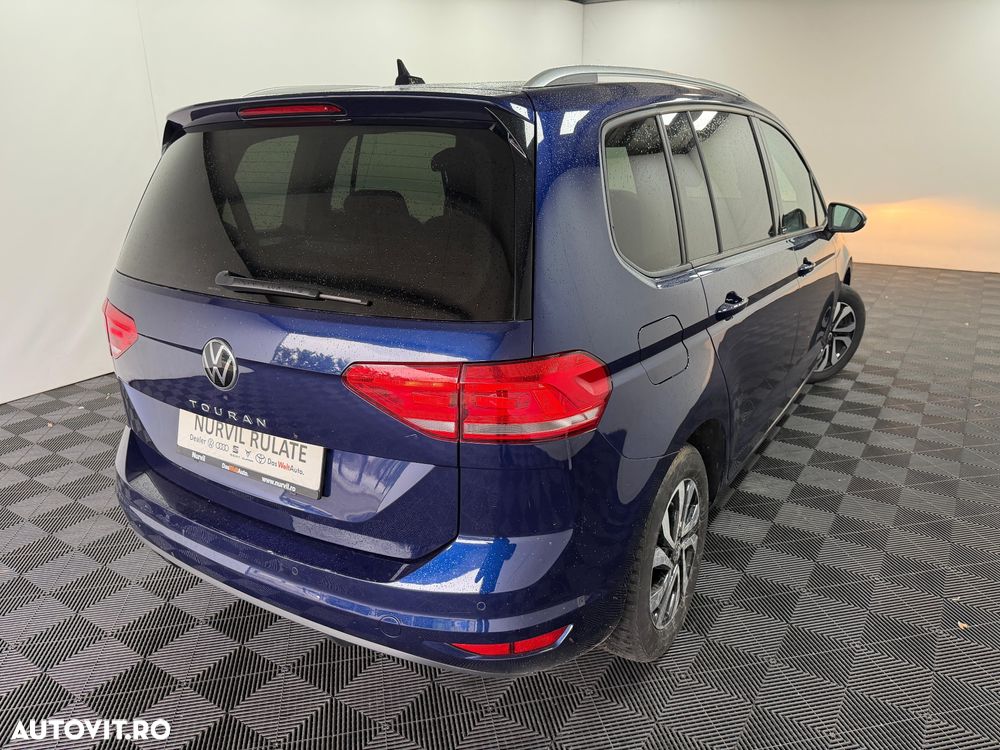 Volkswagen Touran 2.0 TDI SCR DSG ACTIVE - 12