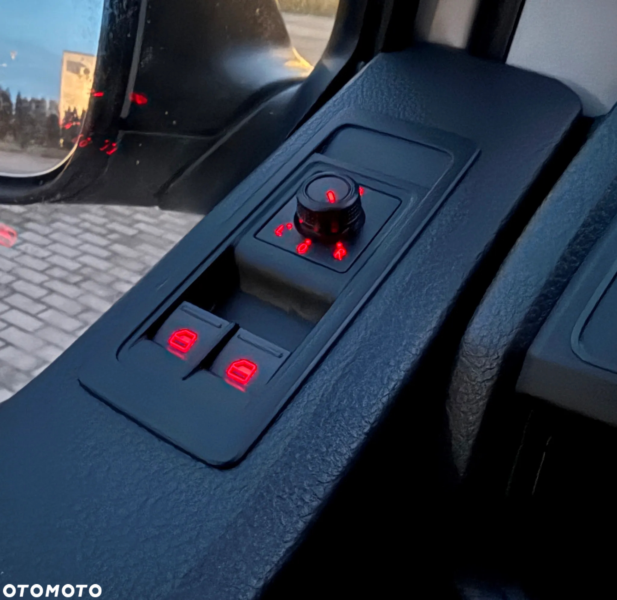 Volkswagen Transporter - 23