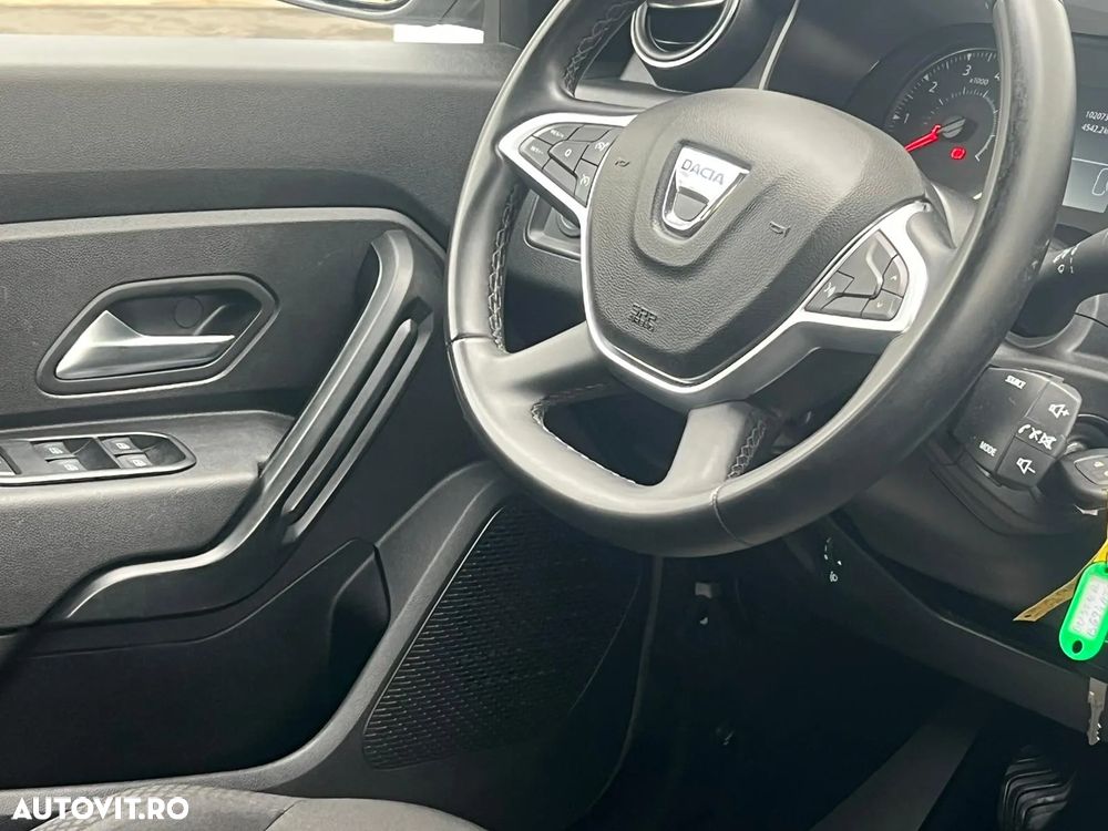 Dacia Duster 1.5 Blue dCi 4WD Comfort - 24